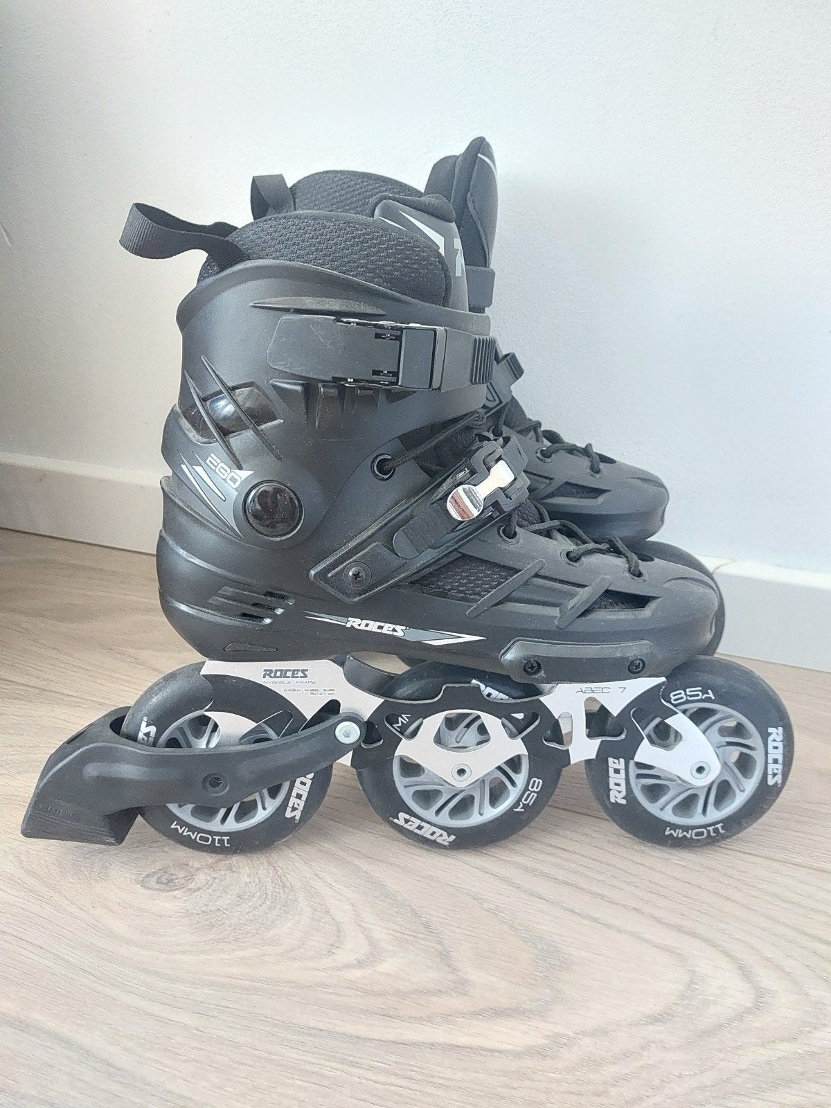 Roces EGO TIF 3x110 Zwart/Zilver | ZGAN | Mt 40, Ophalen, Overige typen, Zo goed als nieuw, Kinderen