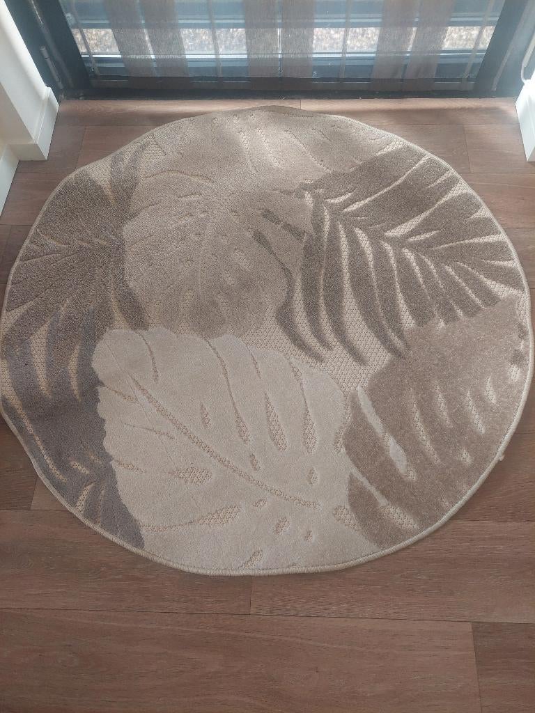 Floral rond vloerkleed, Ophalen, Beige, Rond, Zo goed als nieuw