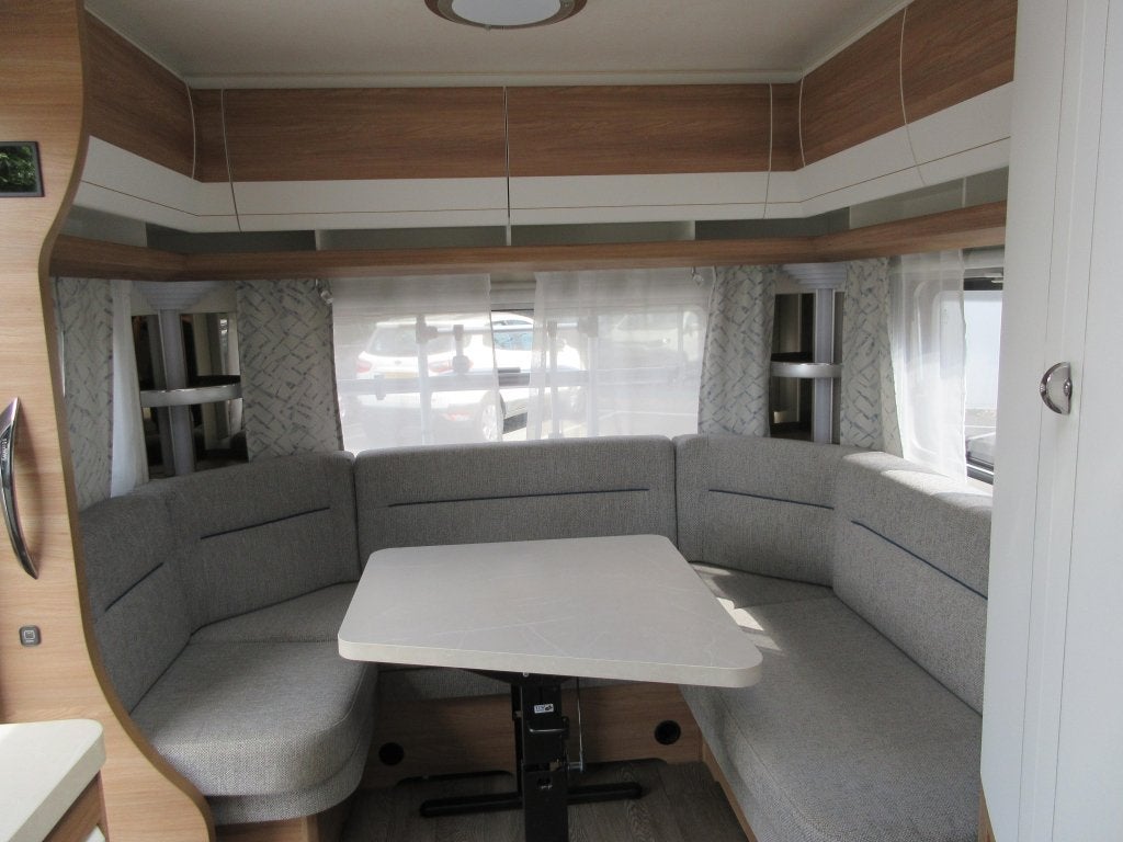 Hobby De Luxe MOVER LUIFEL VOORTENT, Rondzit, Hobby, Schokbreker, Overige typen
