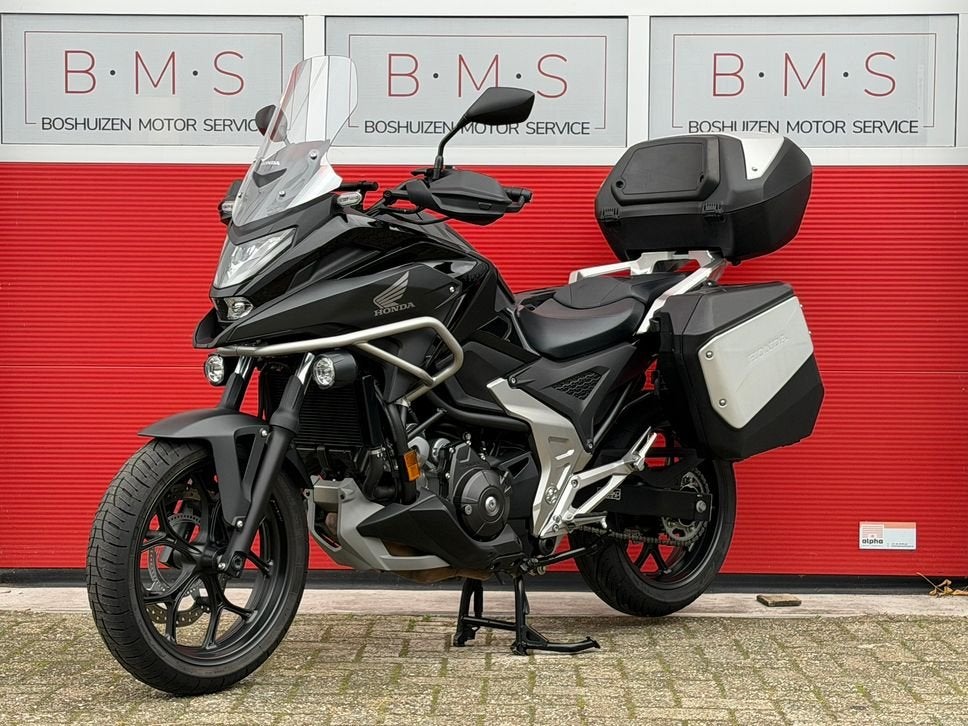 HONDA NC 750 X DCT C-ABS (bj 2022), Motoren, HONDA, Motorrijbewijs A, Bedrijf, Onbekend