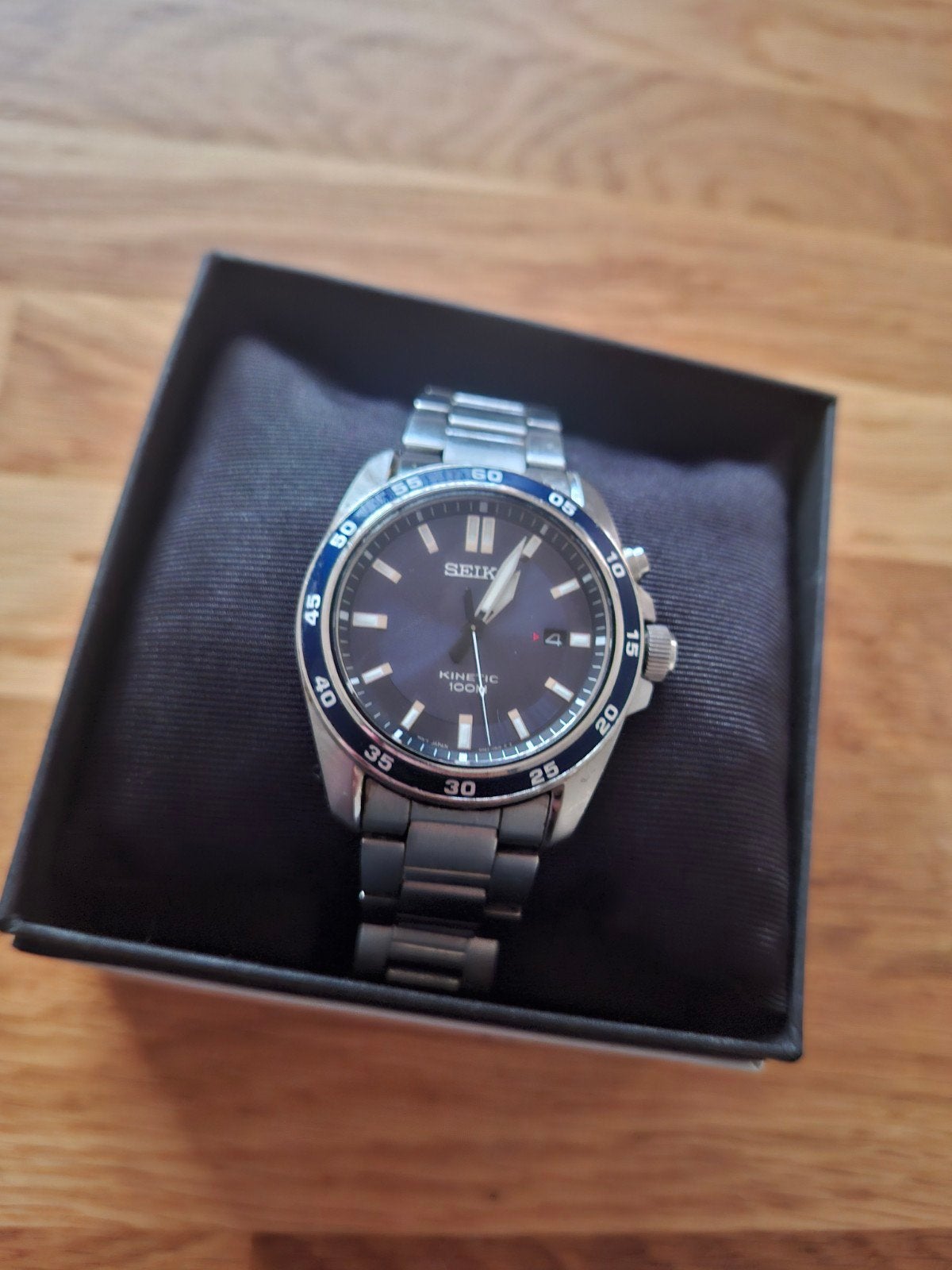 Seiko Kinetic 100m Polshorloge met Originele Doos, Staal, Polshorloge, Ophalen of Verzenden, Zo goed als nieuw