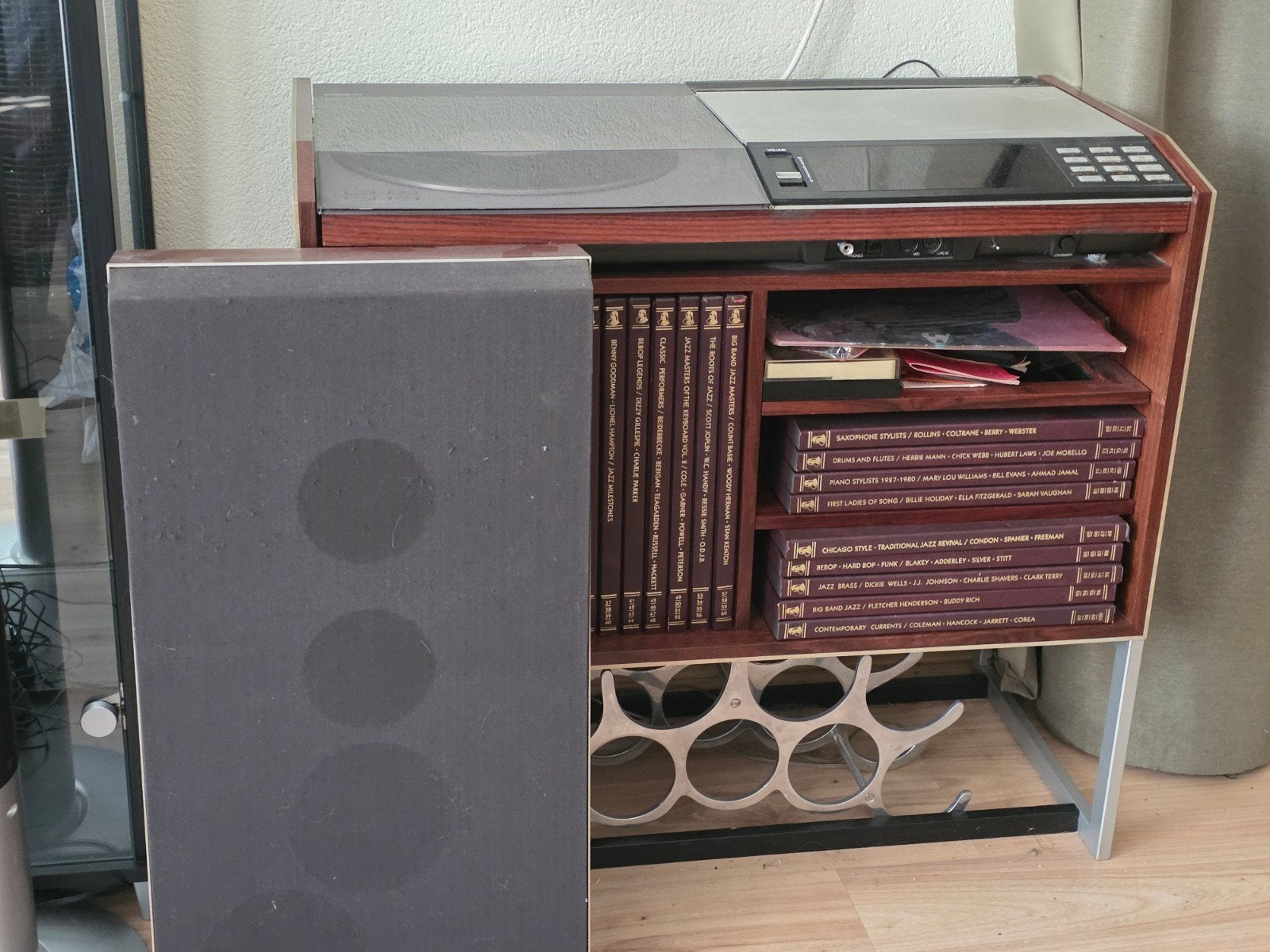 Foto 6 van Bang & Olufsen Audioset (ca. 1970) met radio en speakers