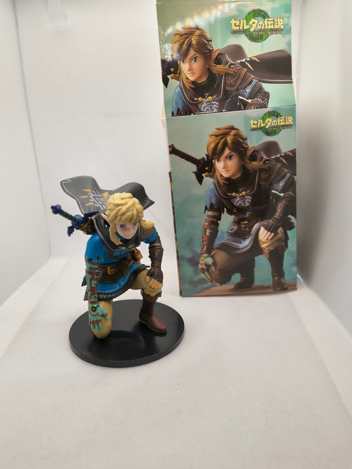 Leuke grote mooie Zelda figuur met doos, Verzamelen, Beelden en Beeldjes, Ophalen of Verzenden, Zo goed als nieuw