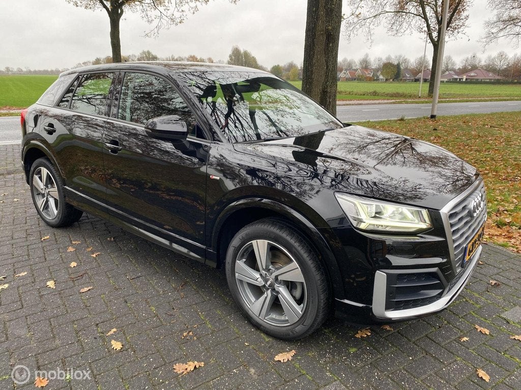 Audi Q2 1.4 TFSI S-tronic I S-Line I CarPlay I LED I Virtual, Auto's, Audi, Stof, 4 cilinders, 19 km/l, 1400 kg
