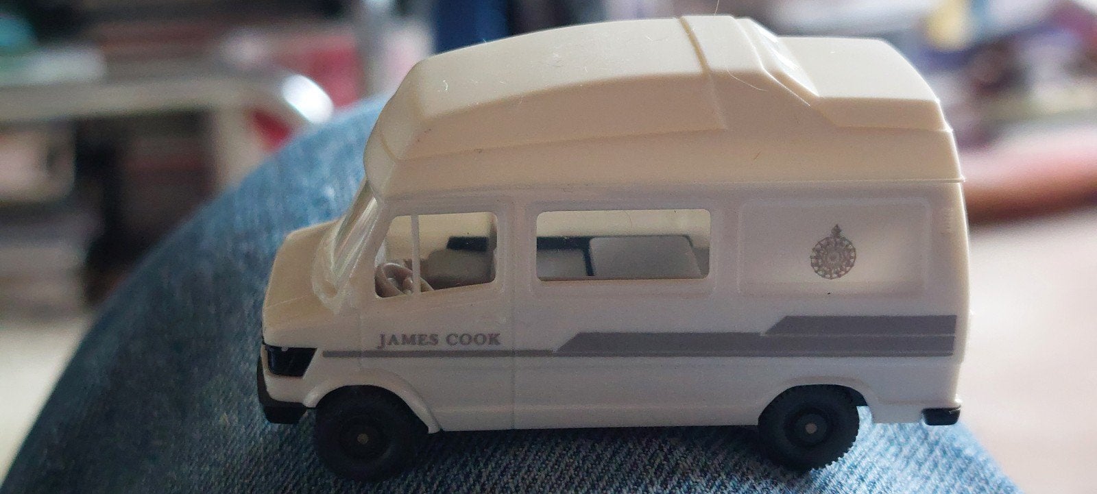 H0LK MERCEDES-BENZ CAMPER 1/87, Hobby en Vrije tijd, Ophalen of Verzenden, Zo goed als nieuw, Bus of Vrachtwagen, Overige merken