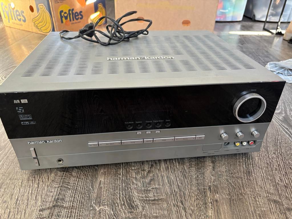 Harman Kardon AVR 135 AV-receiver, Audio, Tv en Foto, Versterkers en Receivers, Overige merken, Gebruikt, Ophalen of Verzenden