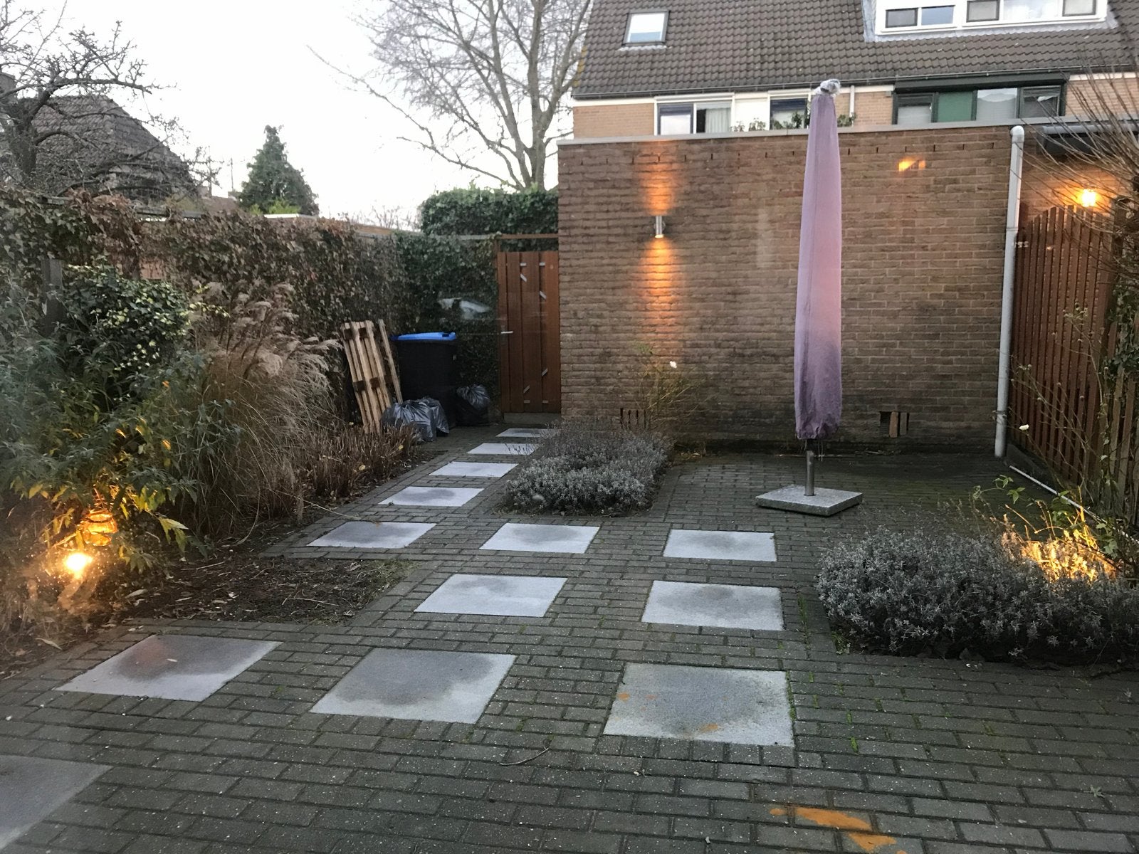 Gebruikte tuintegels/terrastegels gratis ophalen, Ophalen, Gebruikt, 10 m² of meer, Beton