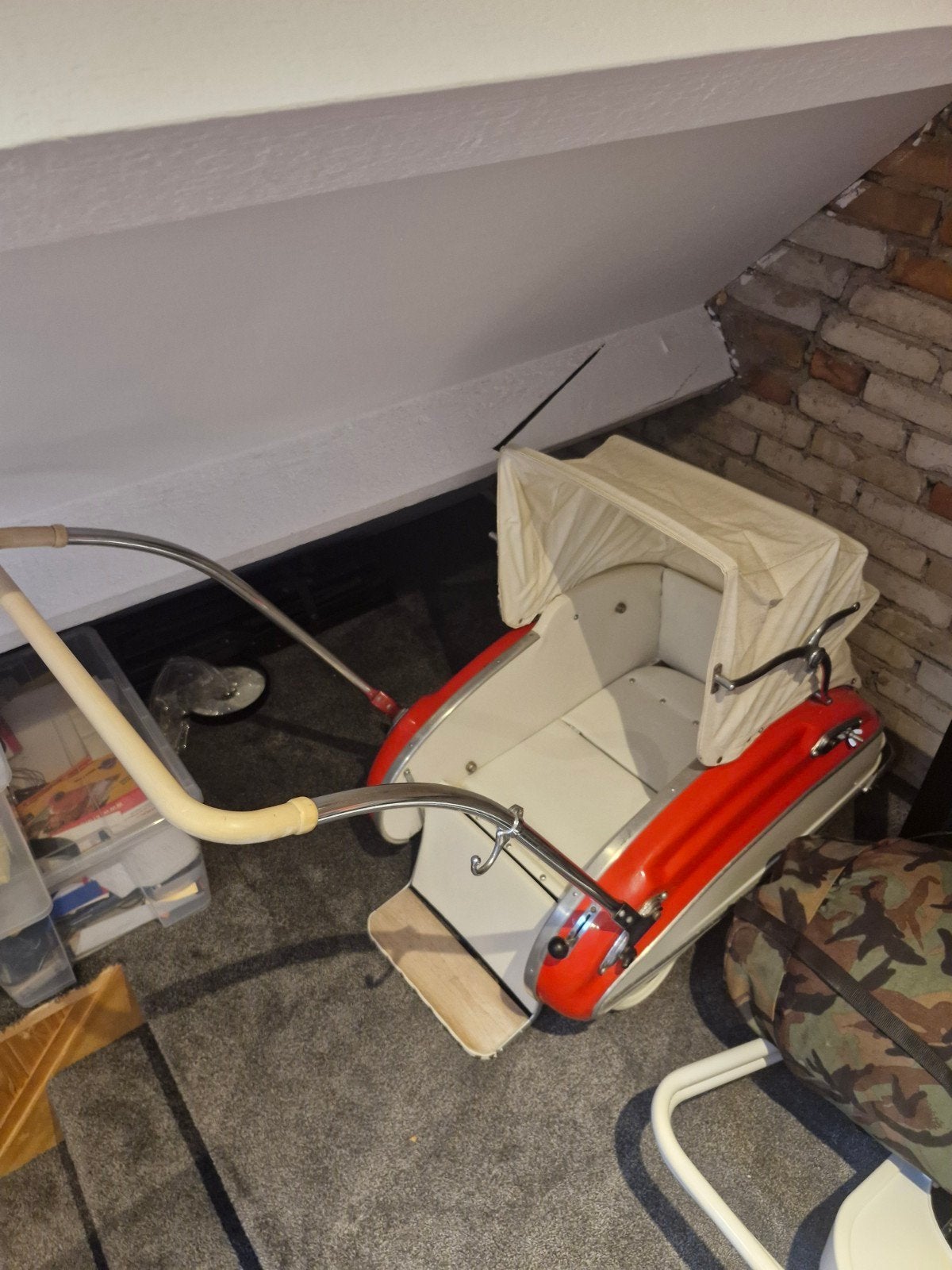Vintage Helvetia Kinderwagen - Uniek en Stijlvol, Kinderen en Baby's, Kinderwagens en Combinaties, Gebruikt, Kinderwagen, Overige merken