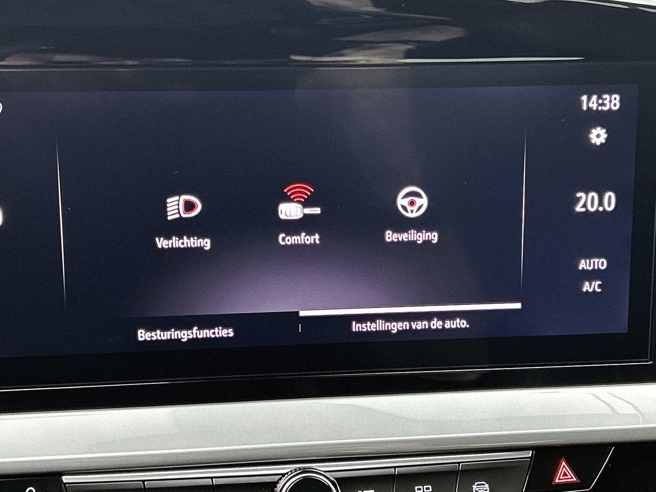 Foto 21 van Opel Mokka 1.2 130pk Ultimate Automaat | Navigatie | Climate