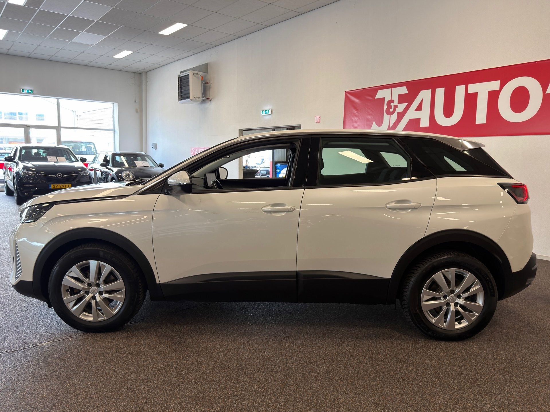 Peugeot 3008 1.2 PureTech|NAVIGATIE|CRUISE|ECC AIRCO|, Auto's, Dealer onderhouden, Stof, Gebruikt, 1199 cc