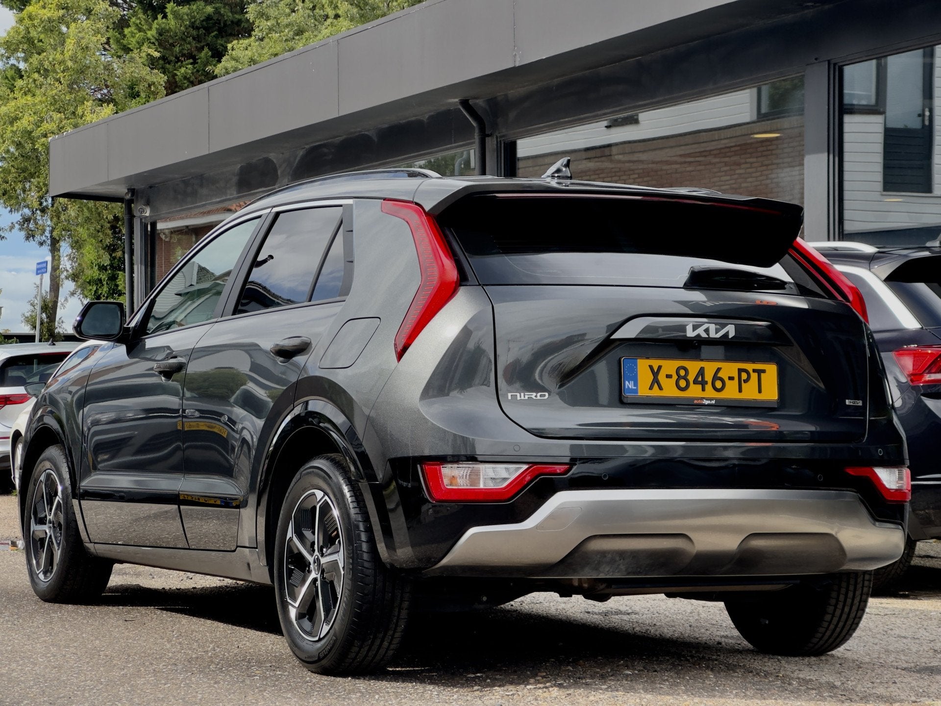 Kia Niro 1.6 GDi AUT6 HYBRID DYNAMIC-LINE LEDER NAVI CAMERA, Auto's, Kia, Gebruikt, Euro 6, Leder en Stof, 23 km/l
