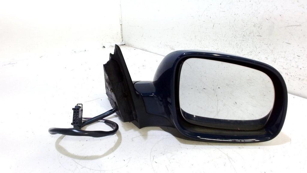 Spiegel buiten rechts elektrisch Volkswagen Passat, Auto-onderdelen, Spiegels, Onderdelen@venauto.nl, Van der Ven Autorecycling B.V.