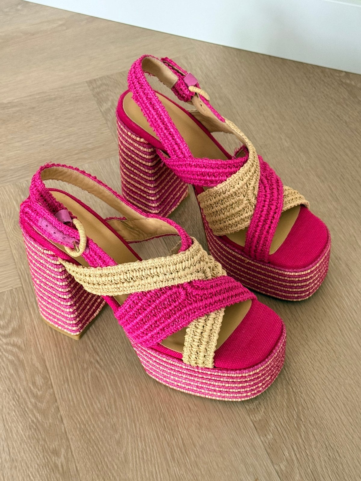 Castañer Fulvia sandalen raffia & kalfsleer, Overige kleuren, Nieuw, Sandalen of Muiltjes, Ophalen of Verzenden