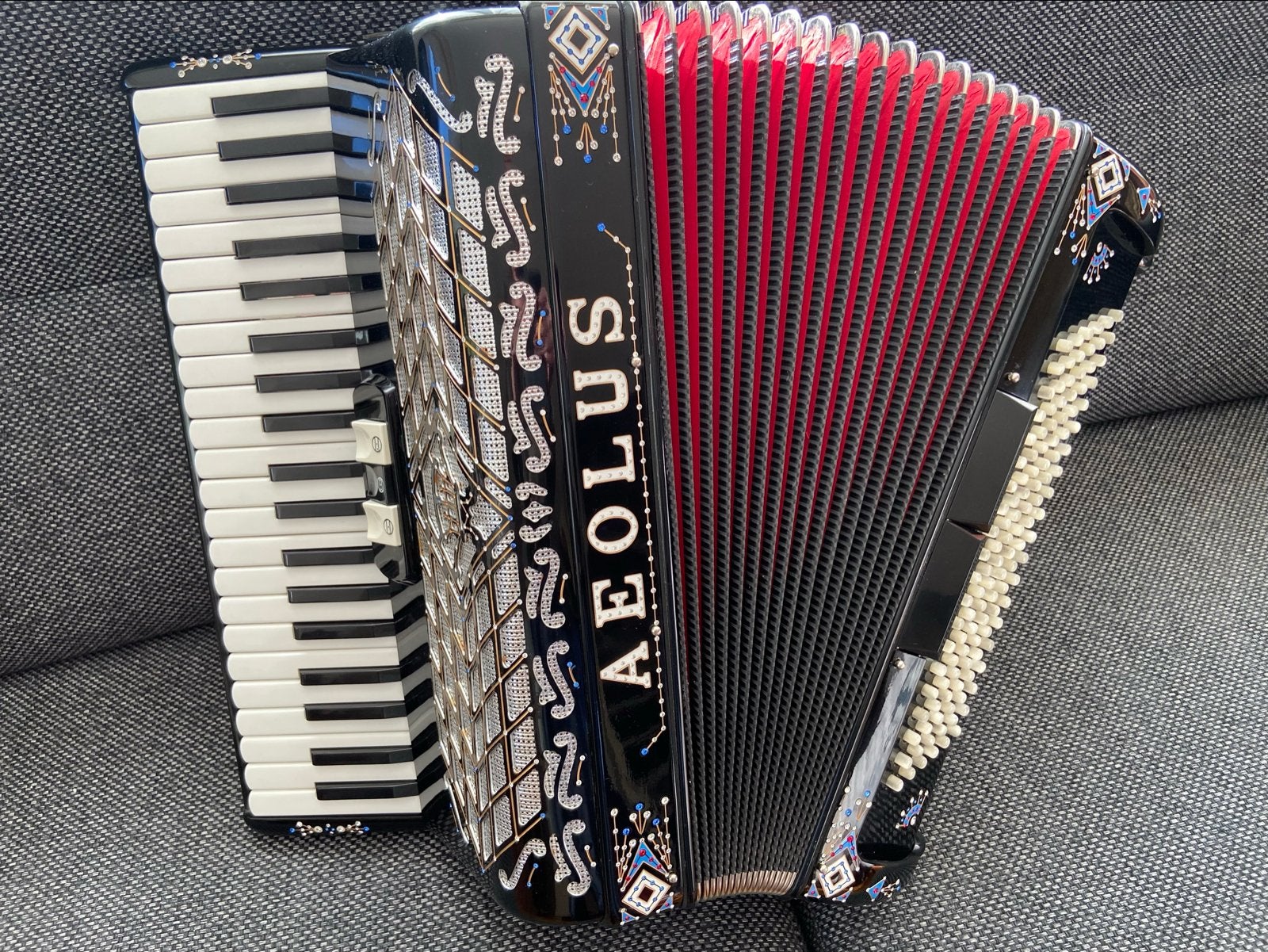 Italiaanse Musette Accordeon - Zo goed als nieuw, Muziek en Instrumenten, Overige merken, Met koffer, Zo goed als nieuw, 120-bas