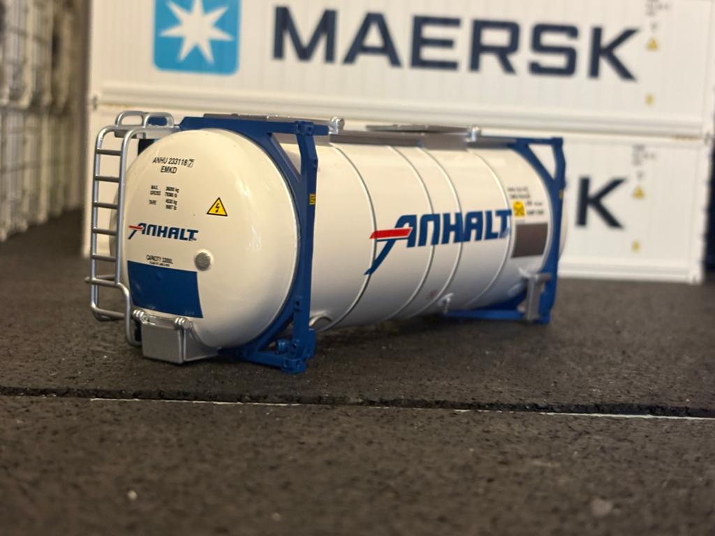 Tekno anhalt swap, Hobby en Vrije tijd, Modelauto's | 1:50, Ophalen of Verzenden, Zo goed als nieuw, Bus of Vrachtwagen, Tekno
