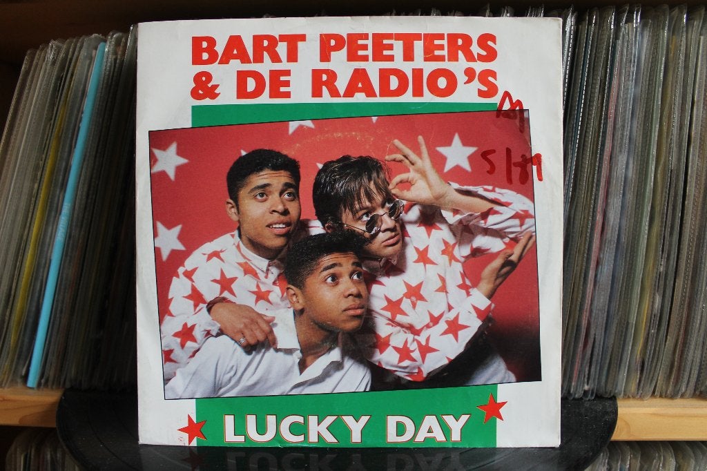 7" Single Bart Peeters & De Radio's - Lucky Day + Dressing, Gebruikt, Verzenden, 7 inch, Pop