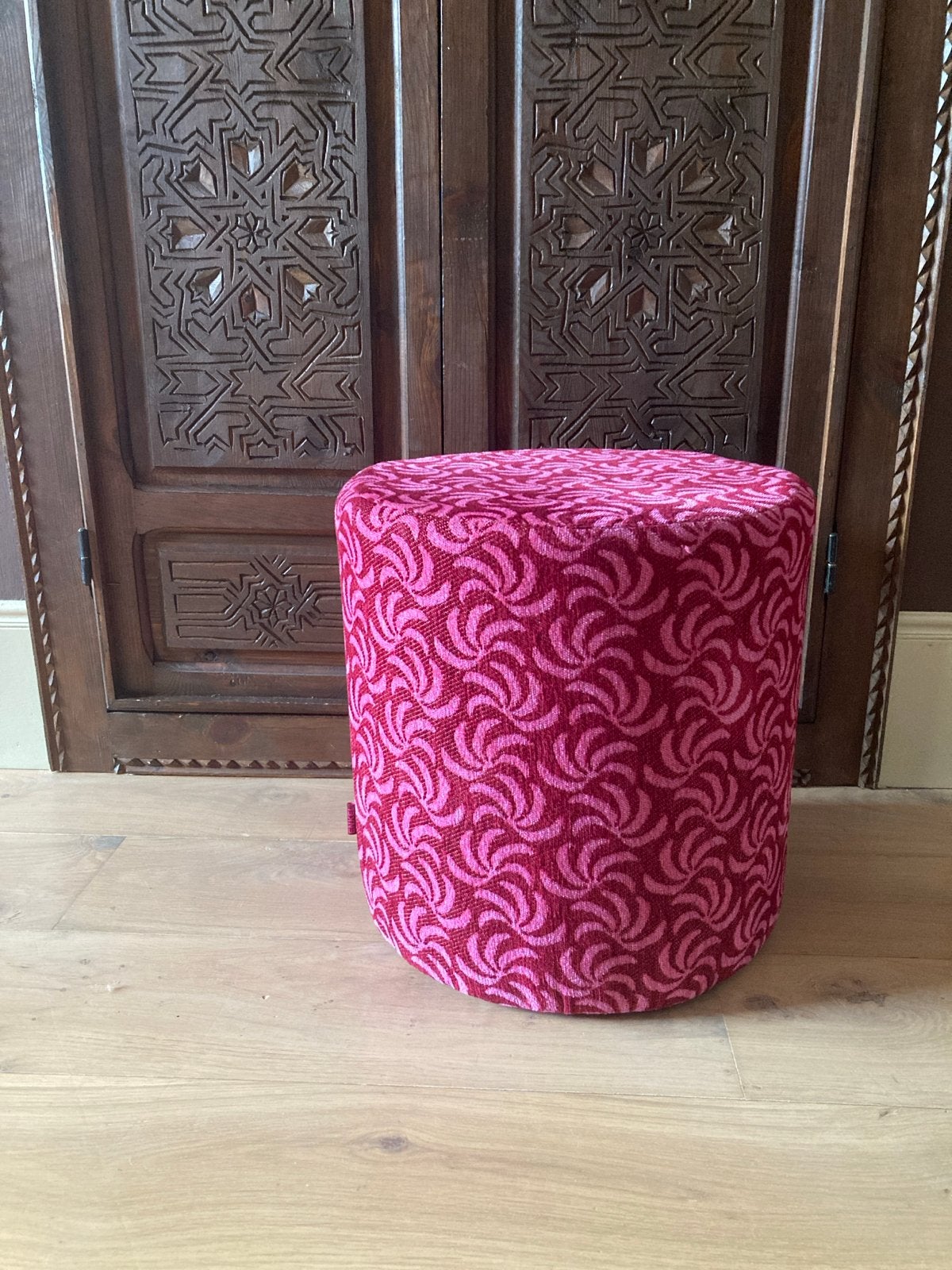 Exclusieve Toffe poef van enkelArt studio X loods 5, Ophalen, Zo goed als nieuw, Rond, Stof