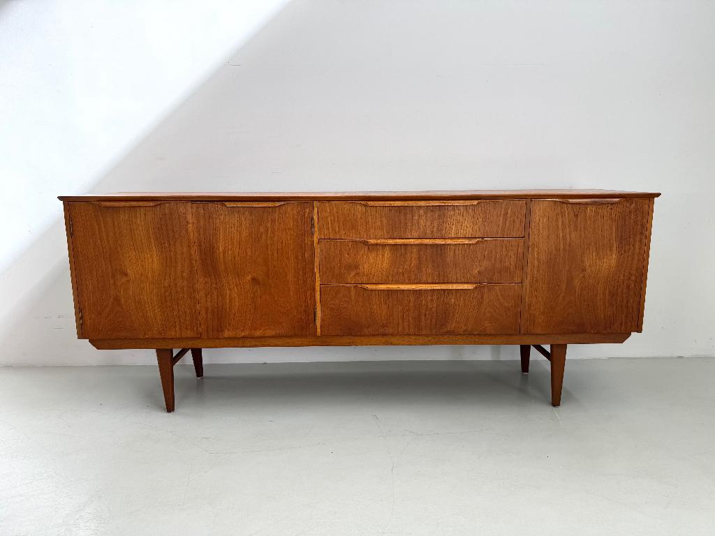 Vintage dressoir, Verzenden, Zo goed als nieuw, 25 tot 50 cm, 150 tot 200 cm