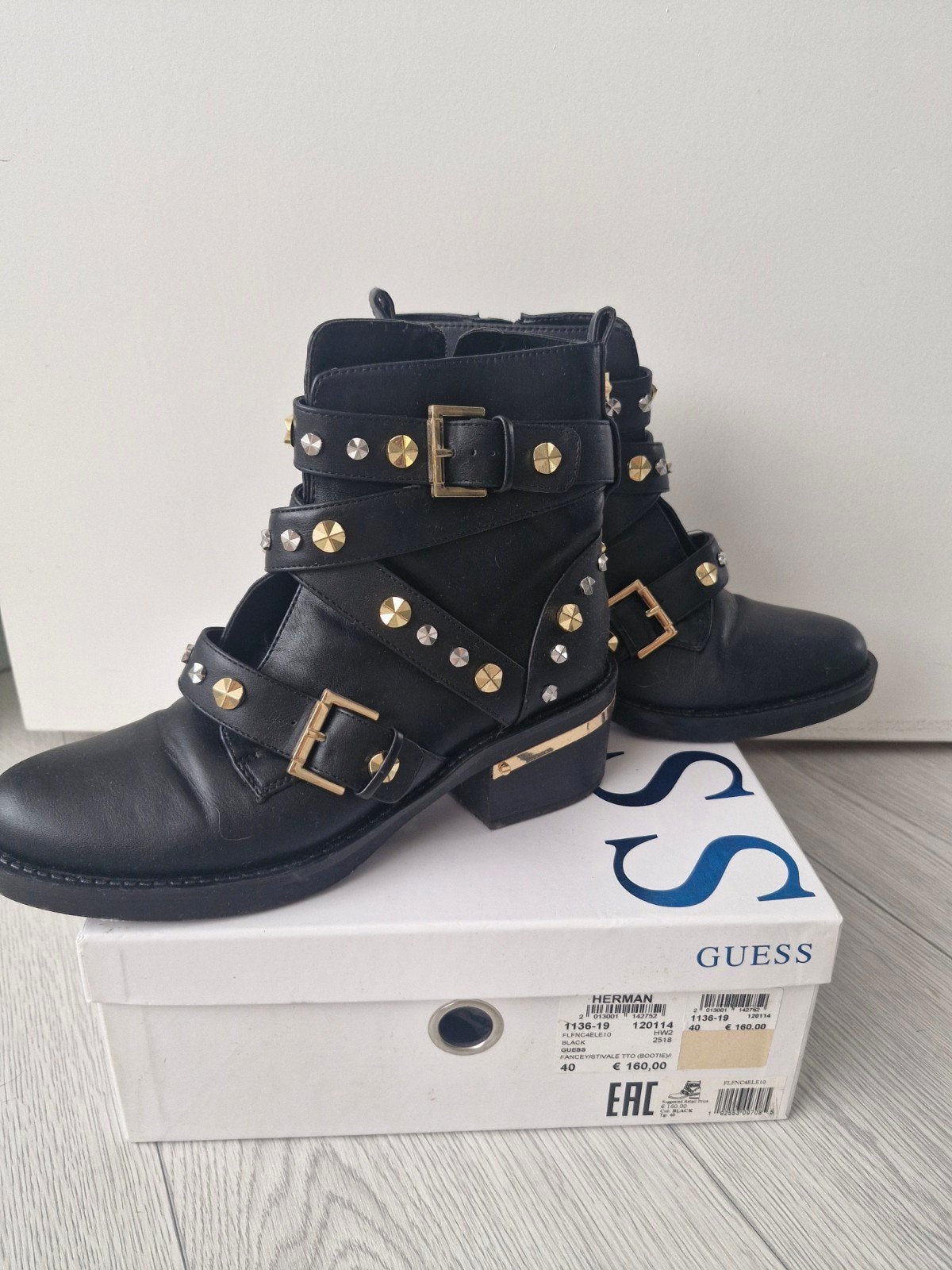 Guess laarzen met studs en gespen, maat 40, Kleding | Dames, Schoenen, Ophalen, Guess, Zwart, Lage of Enkellaarzen