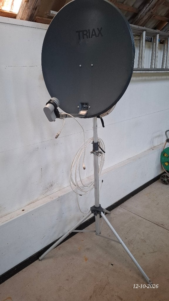 Schotelantenne helemaal compleet, Ophalen, Gebruikt