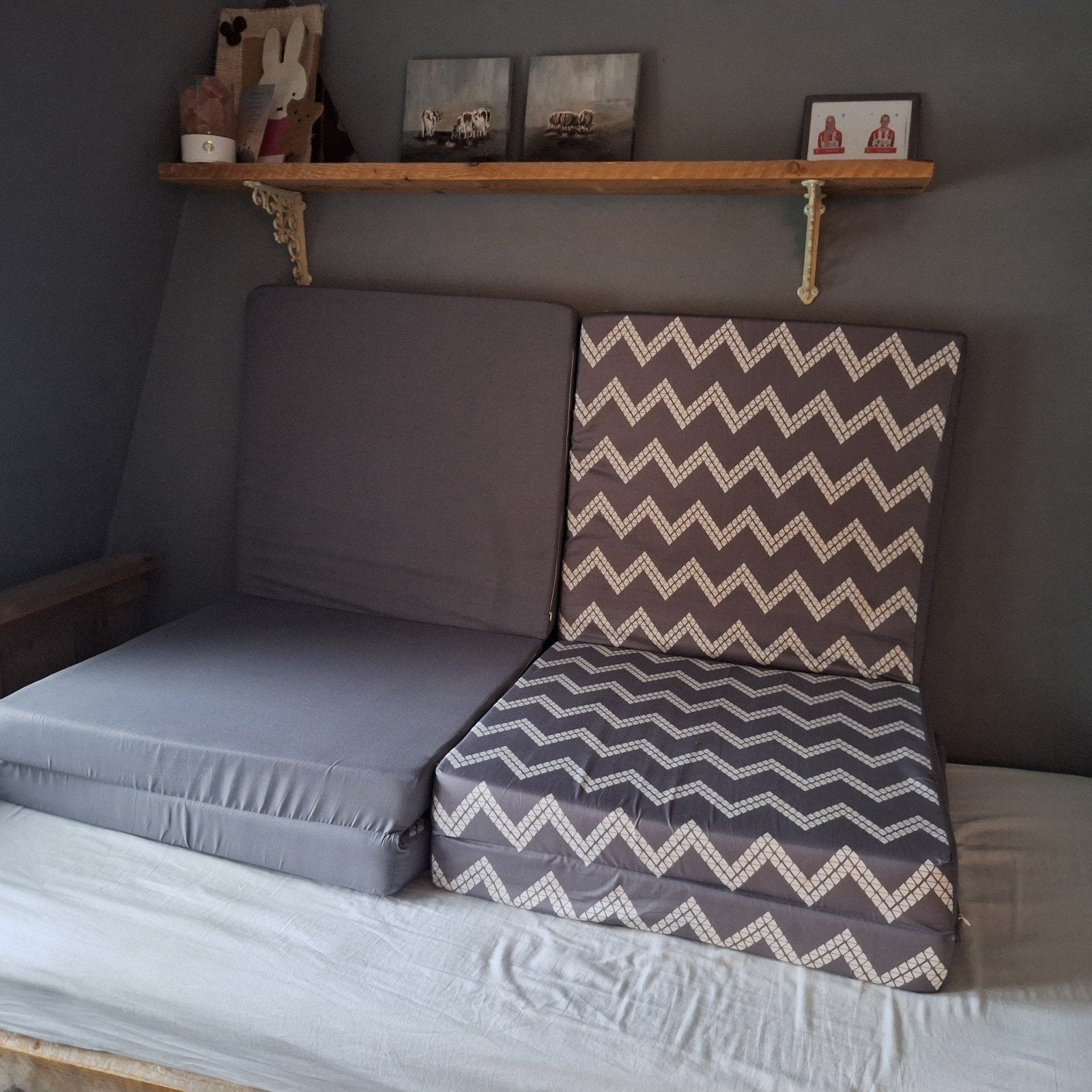 2x dezelfde comfortabele opvouwbaar matras - ideaal voor log, Ophalen, Eenpersoons, Zo goed als nieuw, 80 cm