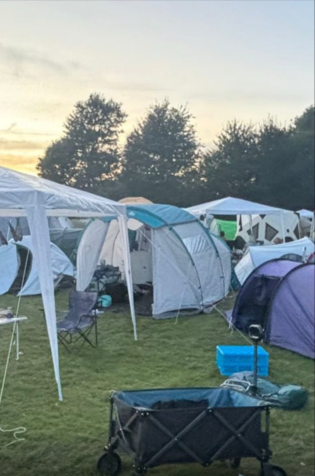 Quechua 4 persoonstent, Ophalen, Gebruikt, Tot en met 3