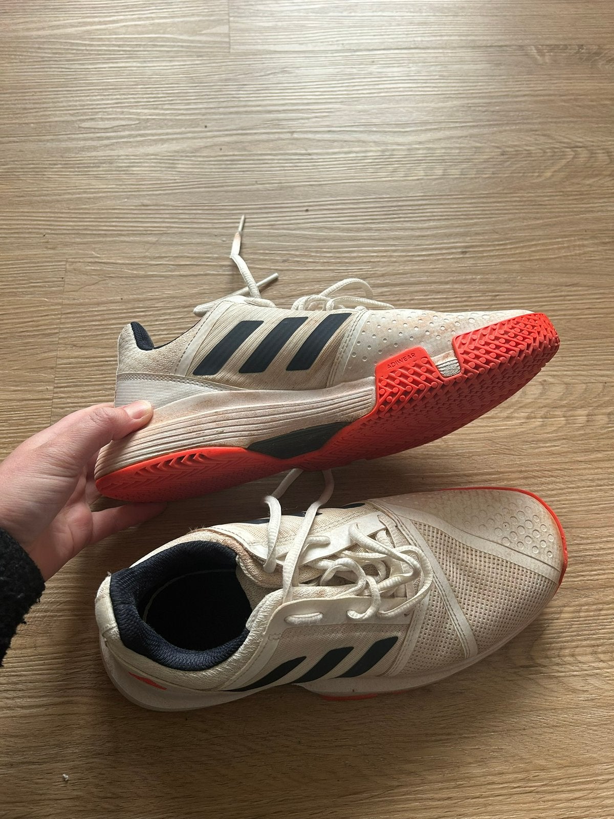 Wit oranje tennisschoenen maat 39 1/3 Adidas, Sport en Fitness, Ophalen of Verzenden, Gebruikt, Schoenen, Adidas