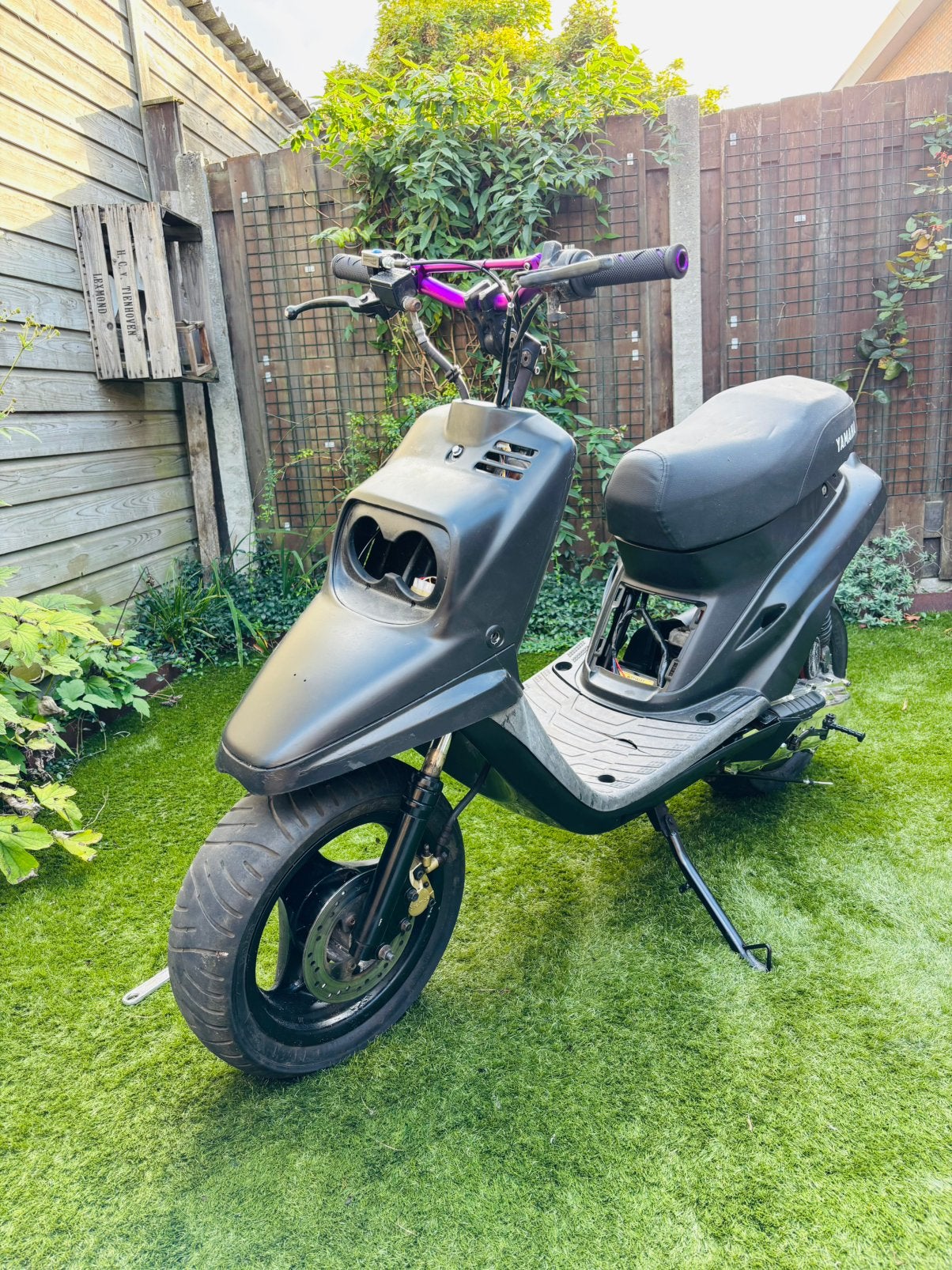 Yamaha booster, Fietsen en Brommers, Ophalen, Zo goed als nieuw, Aerox