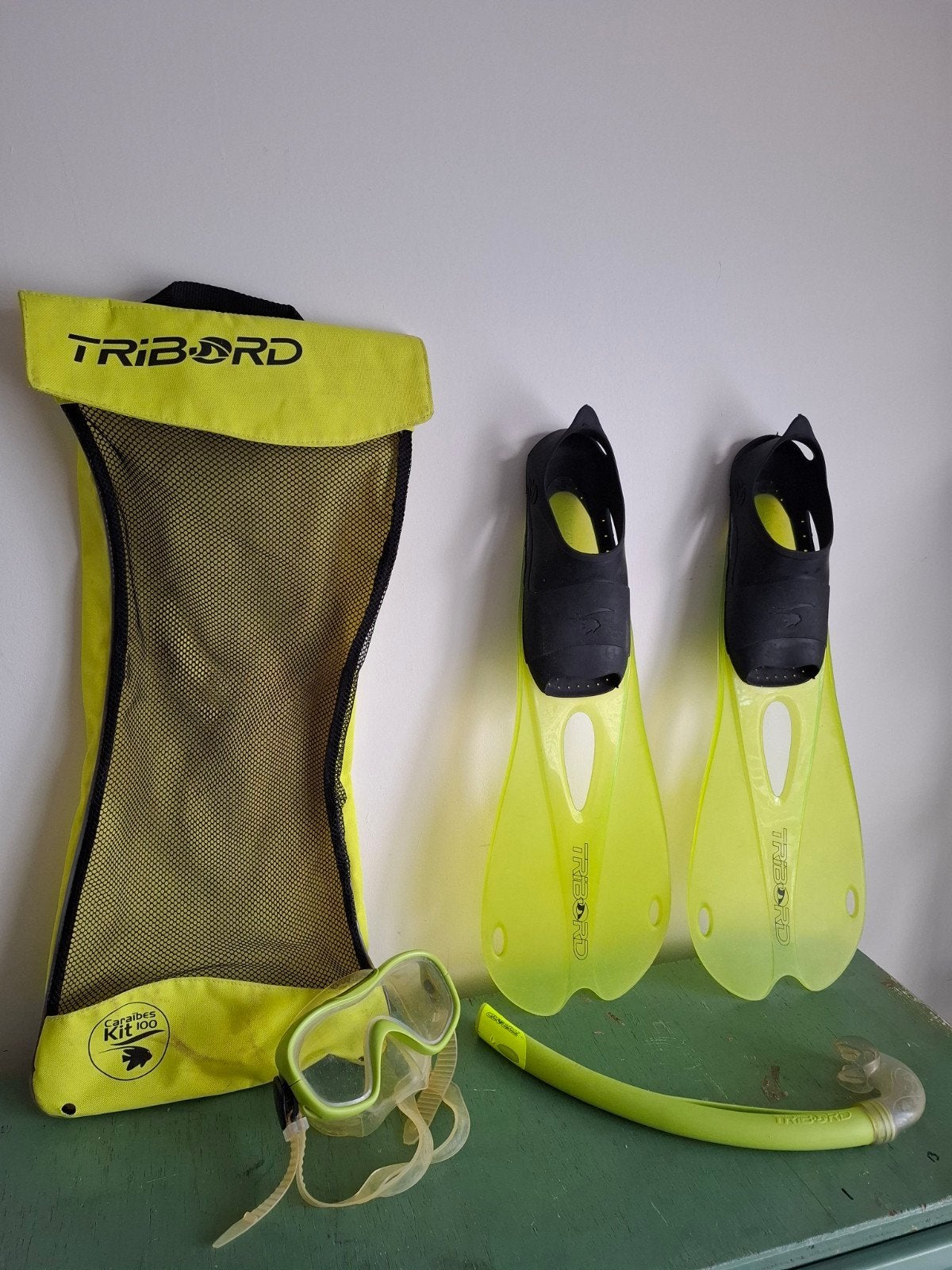 Tribord Snorkelset - Vinnen (37-38), Snorkel, Duikbril, Watersport en Boten, Ophalen of Verzenden, Snorkelset