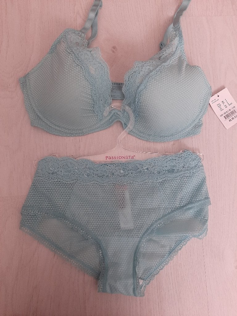 Passionata licht blauwe bh maat 65F 70E en slip maat M, Passionata, Verzenden, Blauw, BH