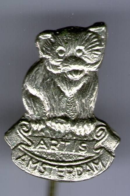 Artis Amsterdam zilverkleur beertje speldje ( N_006a), Verzenden, Zo goed als nieuw, Dier of Natuur, Speldje of Pin