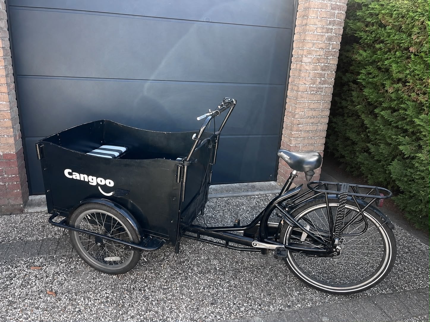 Cangoo bakfiets met huif - Gebruikt, Fietsen en Brommers, Fietsen | Bakfietsen, Gebruikt, Huif, 2 kinderen, Trommelrem