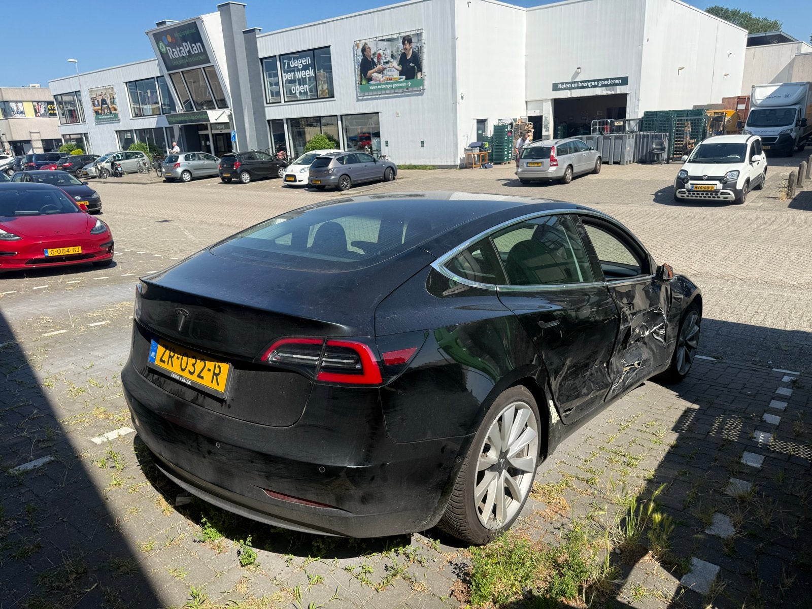 Tesla 2019 FSD dualmotor Zwart 12500 incl btw, Auto's, Tesla, Automaat, 1831 kg, Zwart, Origineel Nederlands