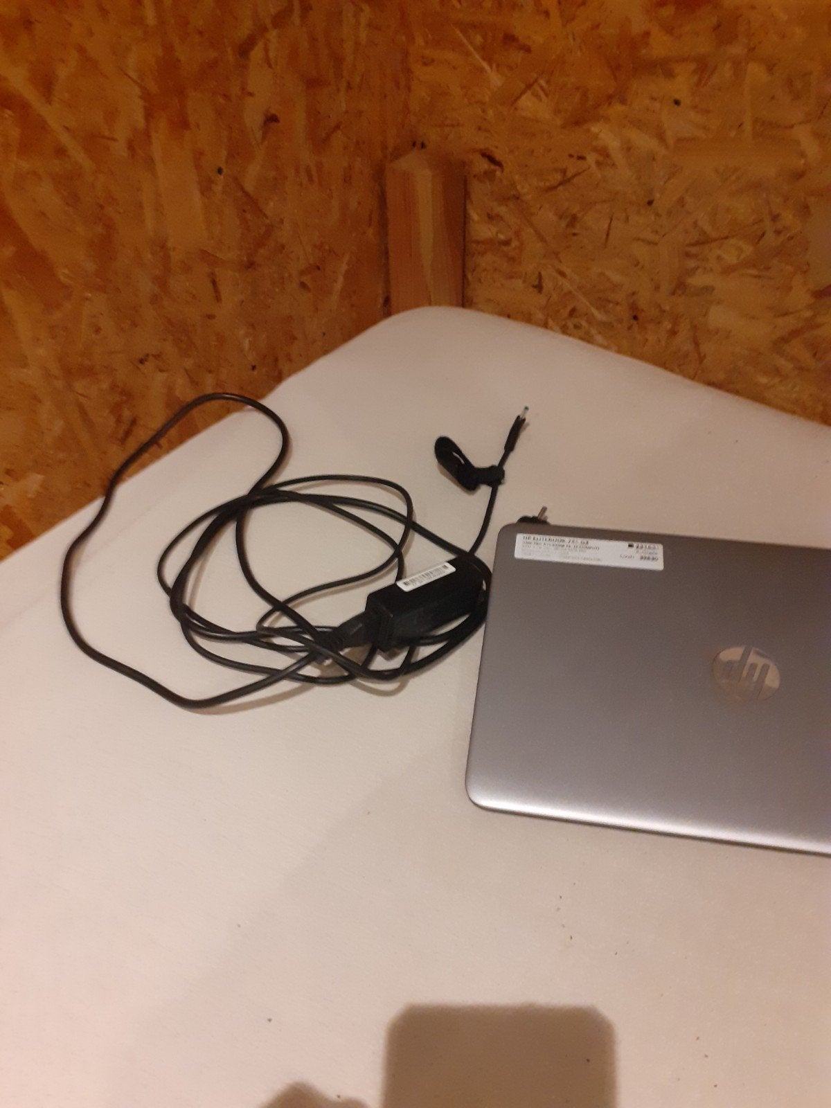 Mooie grijze hp laptop, Ophalen, Zo goed als nieuw, Roze