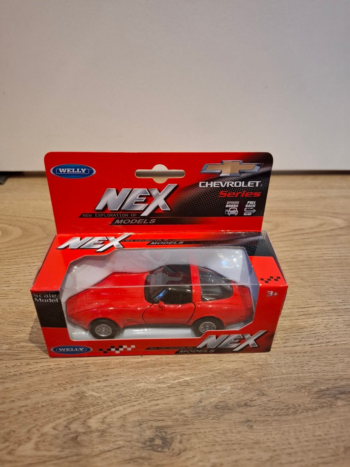Chevrolet Corvette 1982 Schaalmodel 1:43 - Welly NEX, Ophalen of Verzenden, Nieuw, Auto, Overige merken