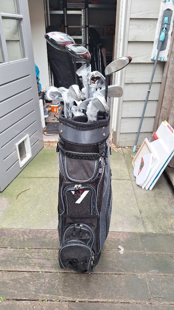 Golfset met draagtas, Ophalen, Zo goed als nieuw