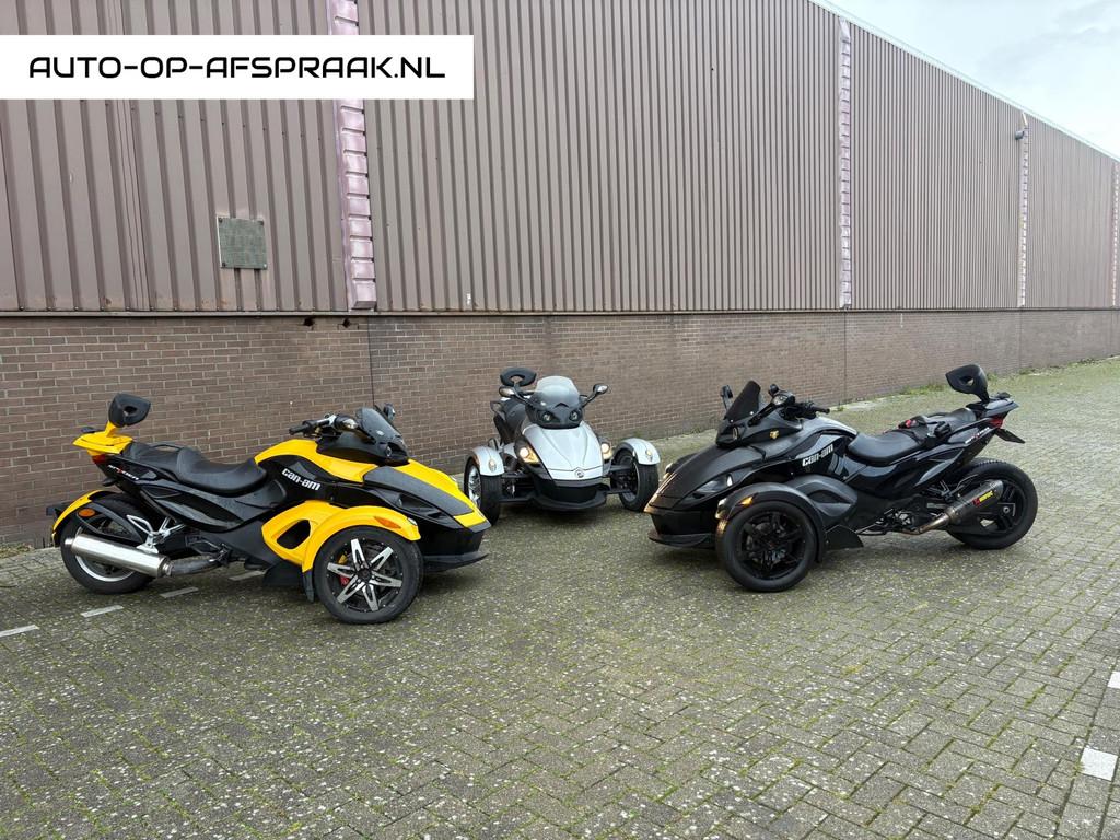2x Can Am Spyder RS SE5 Automaat en Schakel Akrapovic Rugleu, Motoren, A
a  a, 2x Can Am, Scooter, Bedrijf