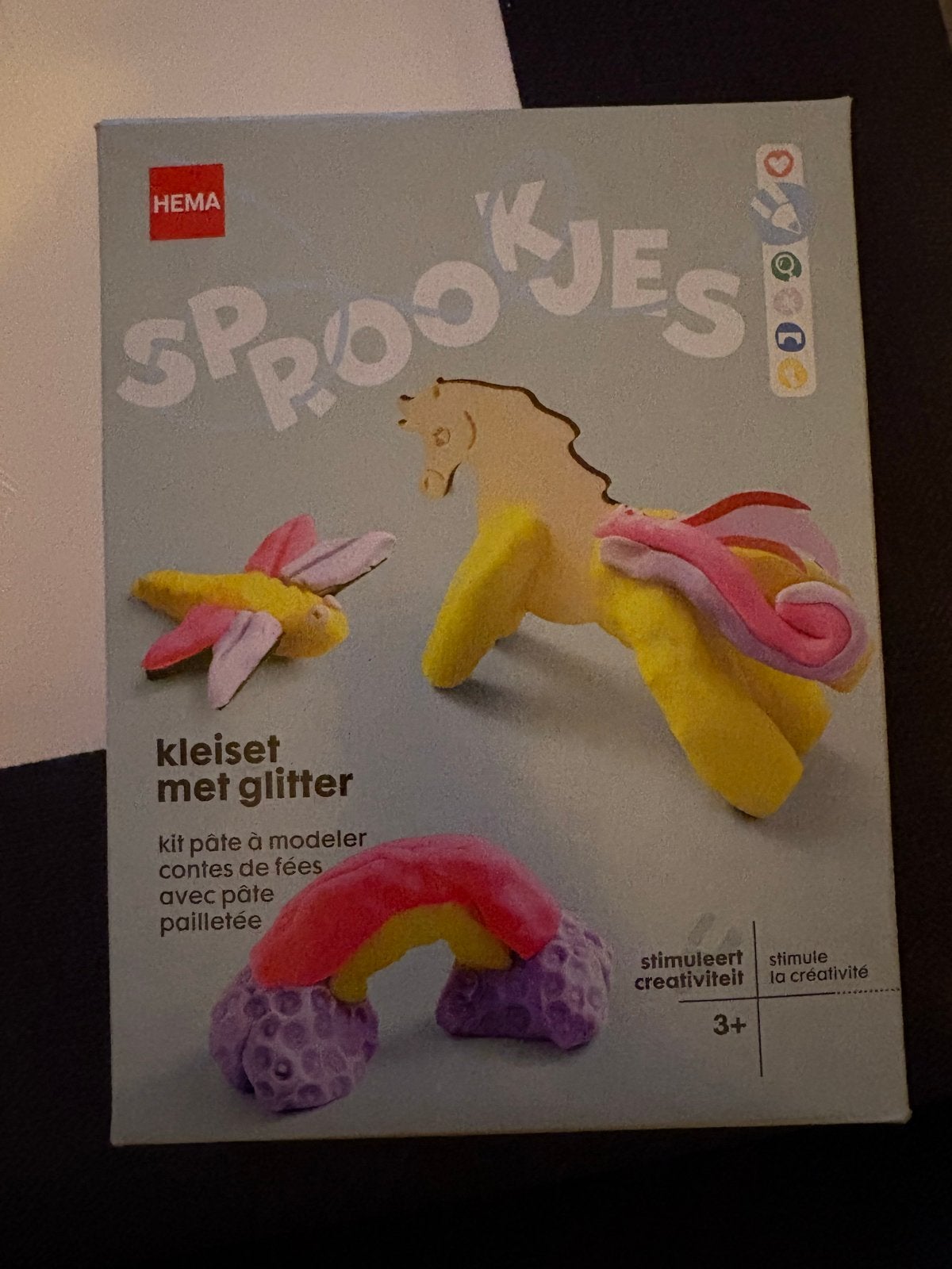 HEMA Sprookjes Kleiset met Glitter - Eenhoorn & Regenboog, Ophalen, Nieuw, Knutselen
