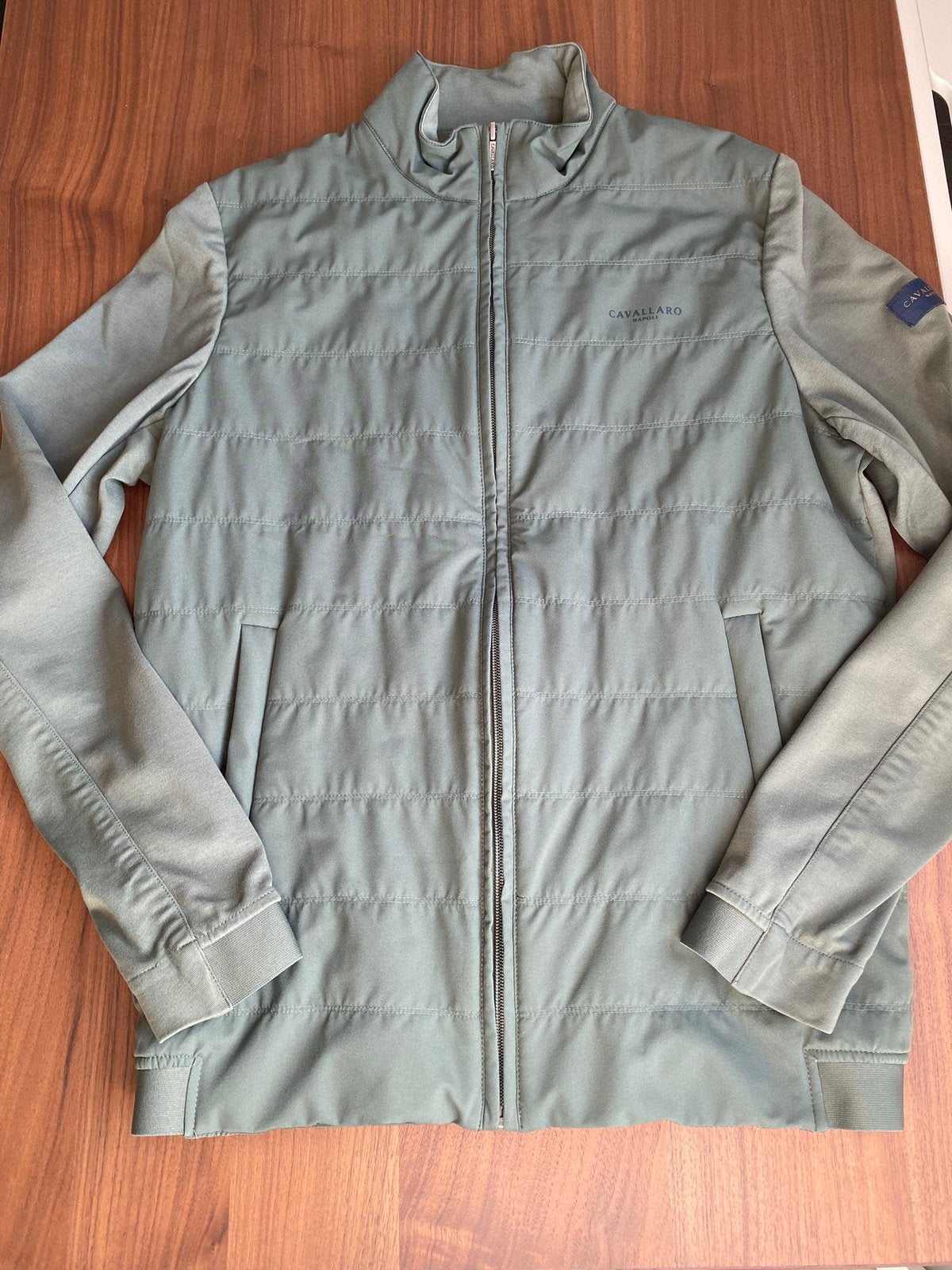 Jas/vest van Cavallaro Napoli. Nieuwstaat. Heren S. Groen, Ophalen of Verzenden, Zo goed als nieuw, Maat 48/50 (M), Groen