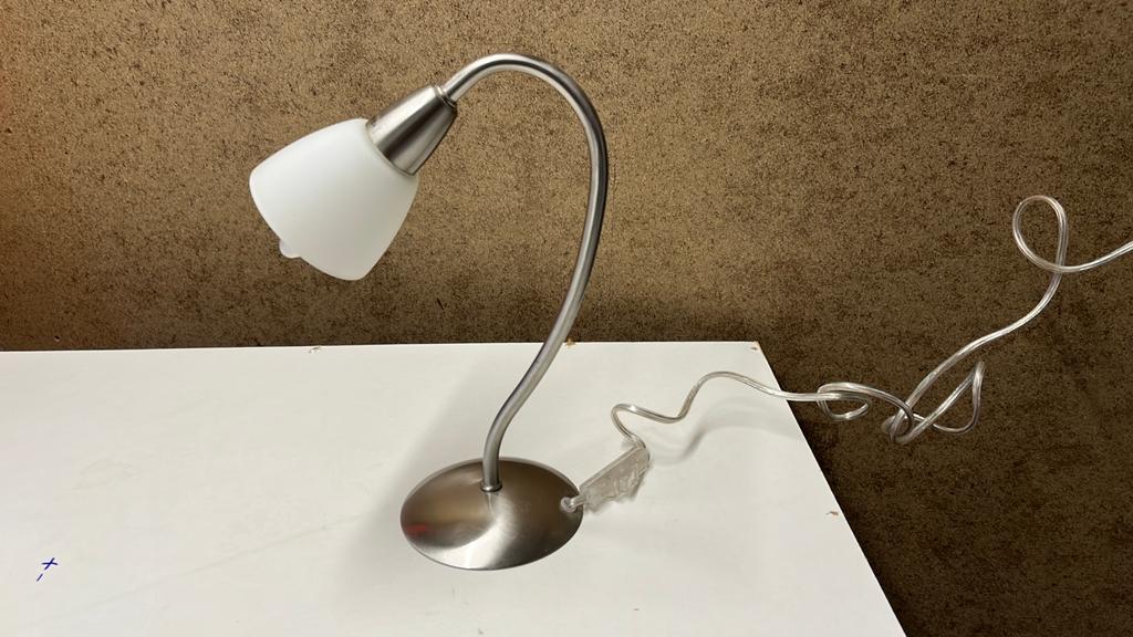 Tafel en of bureau lamp, Huis en Inrichting, Ophalen of Verzenden, Gebruikt, Minder dan 50 cm