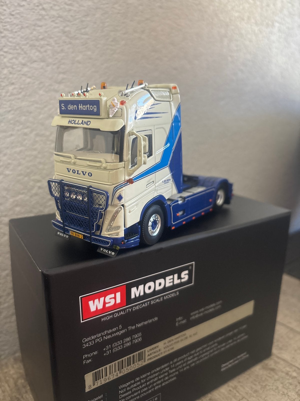 WSI Models Volvo FH4 S. den Hartog Holland schaalmodel, 1:32 tot 1:50, Zo goed als nieuw, Truck, Ophalen