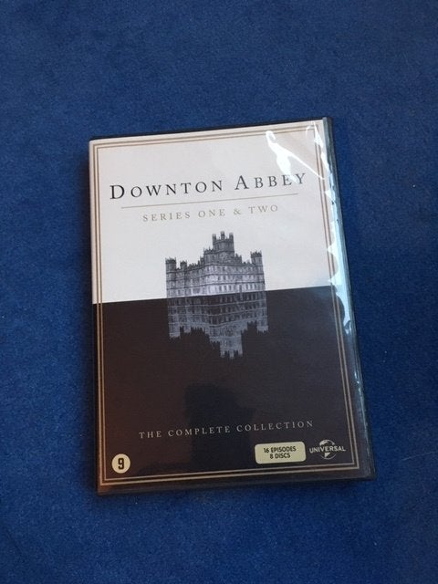Downtown abbey series 1 en 2, Vanaf 9 jaar, Ophalen of Verzenden, Zo goed als nieuw, Drama