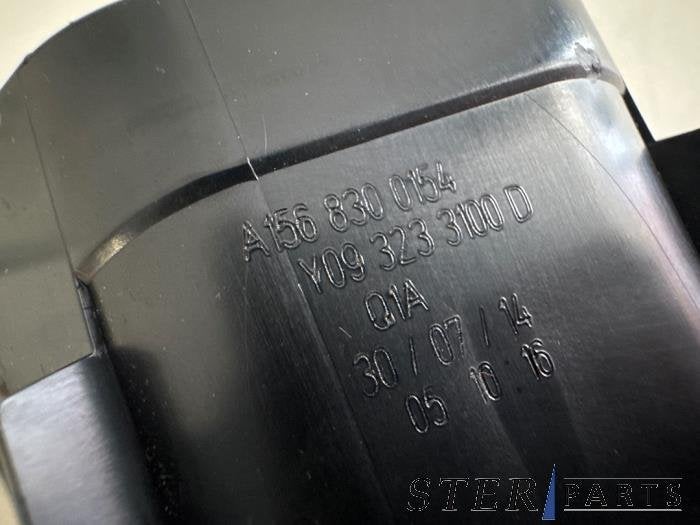 Luchtrooster Dashboard van een Mercedes GLA, Gebruikt, -, Ophalen of Verzenden, -