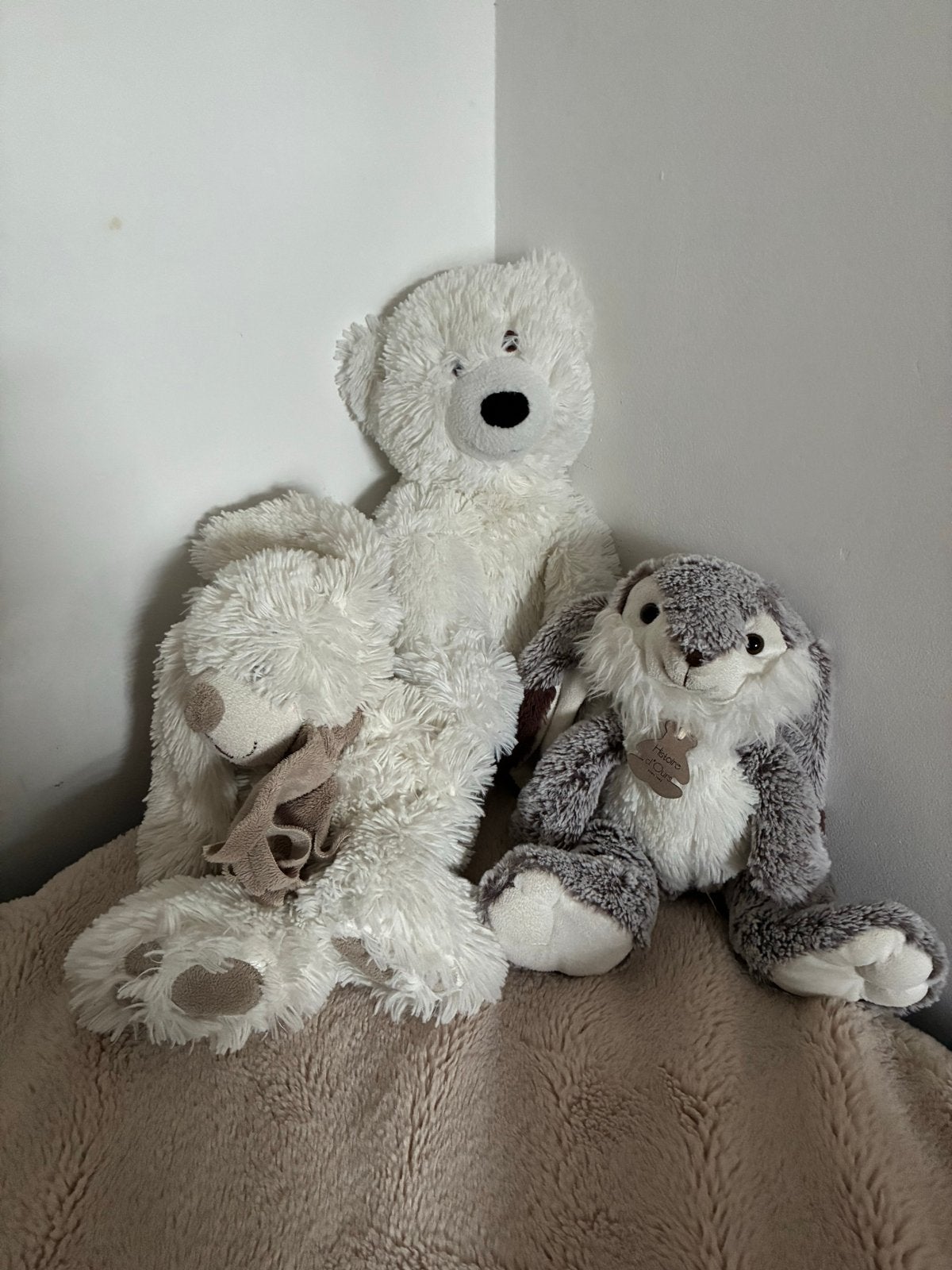 3 knuffels van verschillende merken: Damart, Histoire d'Ours, Overige merken, Beer, Ophalen of Verzenden, Middelgroot (20 tot 80 cm)
