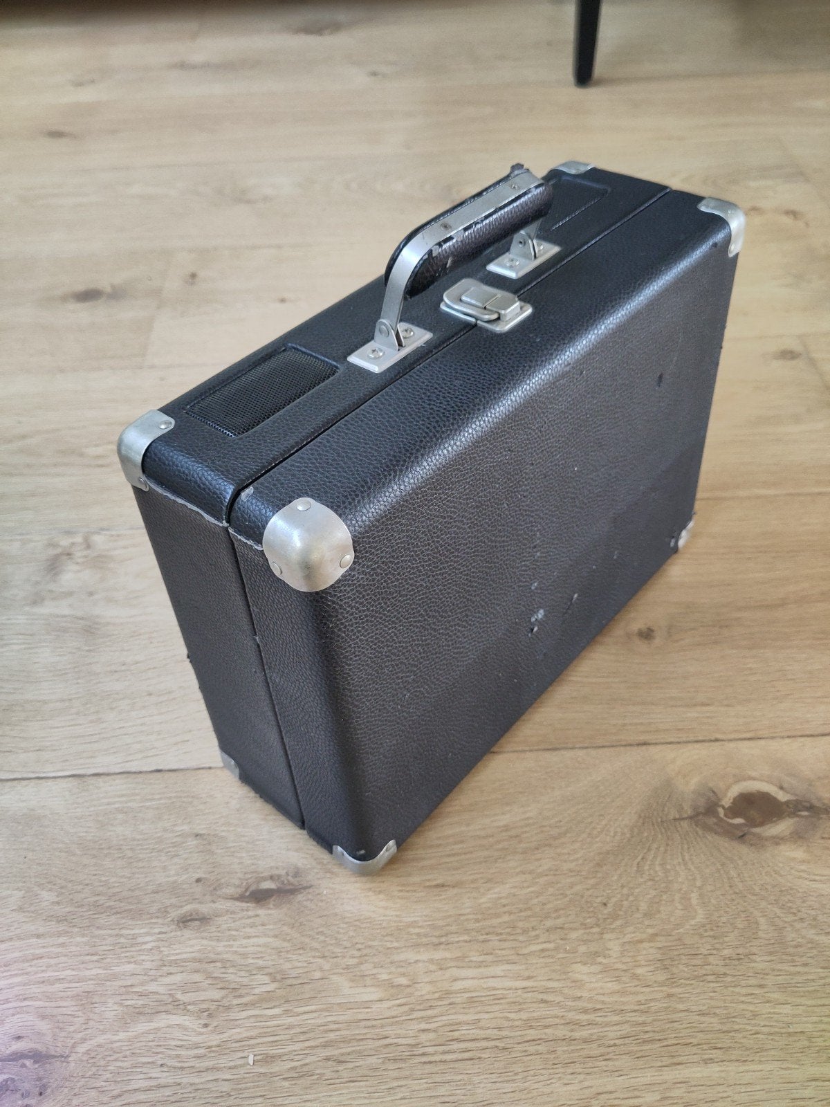 Crosley CR8005C-BK Platenspeler in koffer met adapter, Ophalen of Verzenden, Gebruikt, Platenspeler, Overige merken