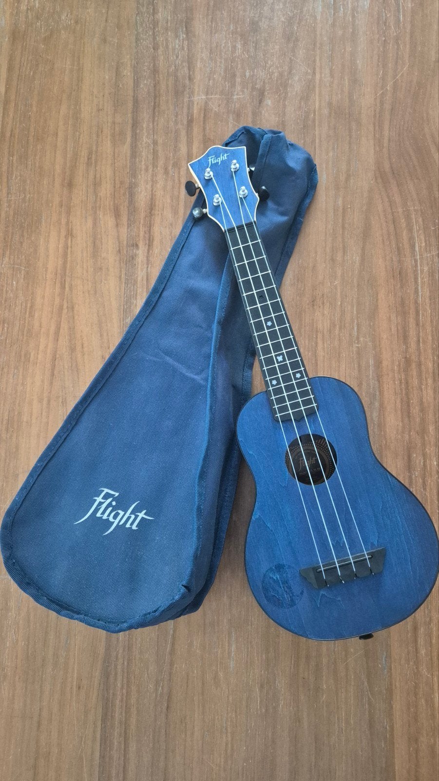 Flight TUS-35 DB Ukelele met hoes - Zo goed als nieuw, Ophalen of Verzenden, Zo goed als nieuw, Ukelele
