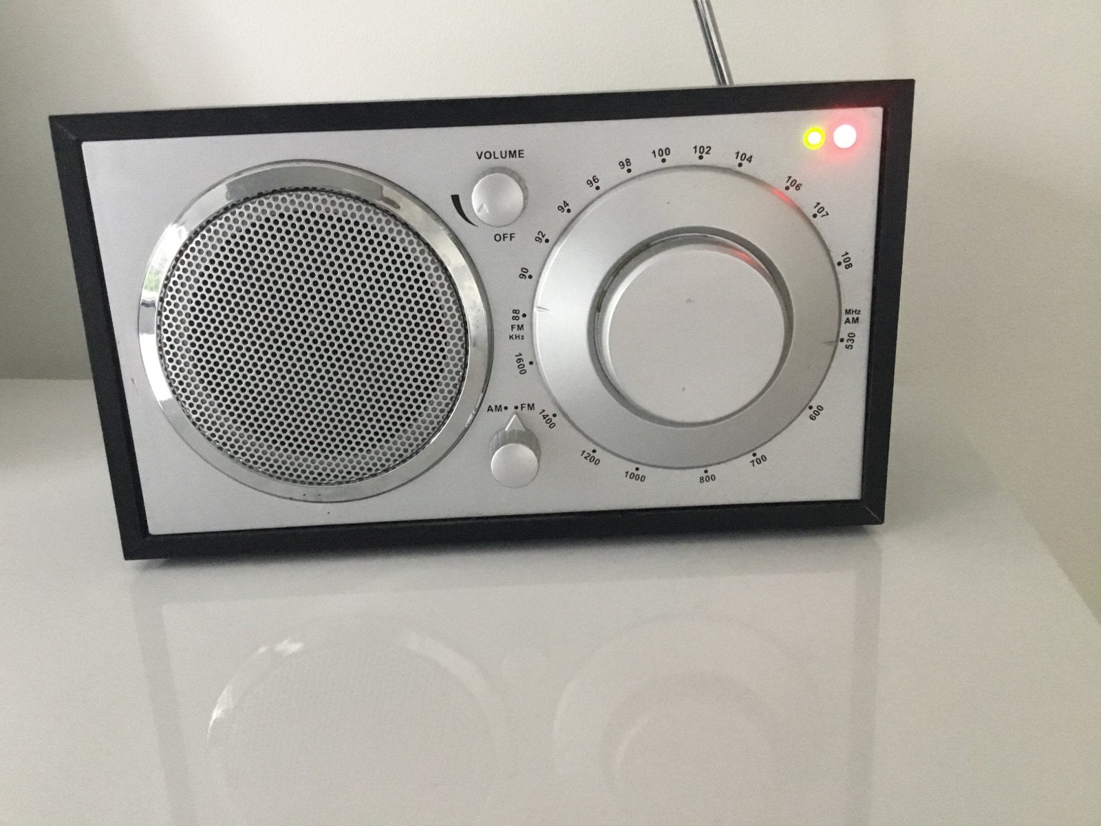 Hema FM/AM Radio Receiver - Zwart/Zilver, Ophalen of Verzenden, Gebruikt, Radio