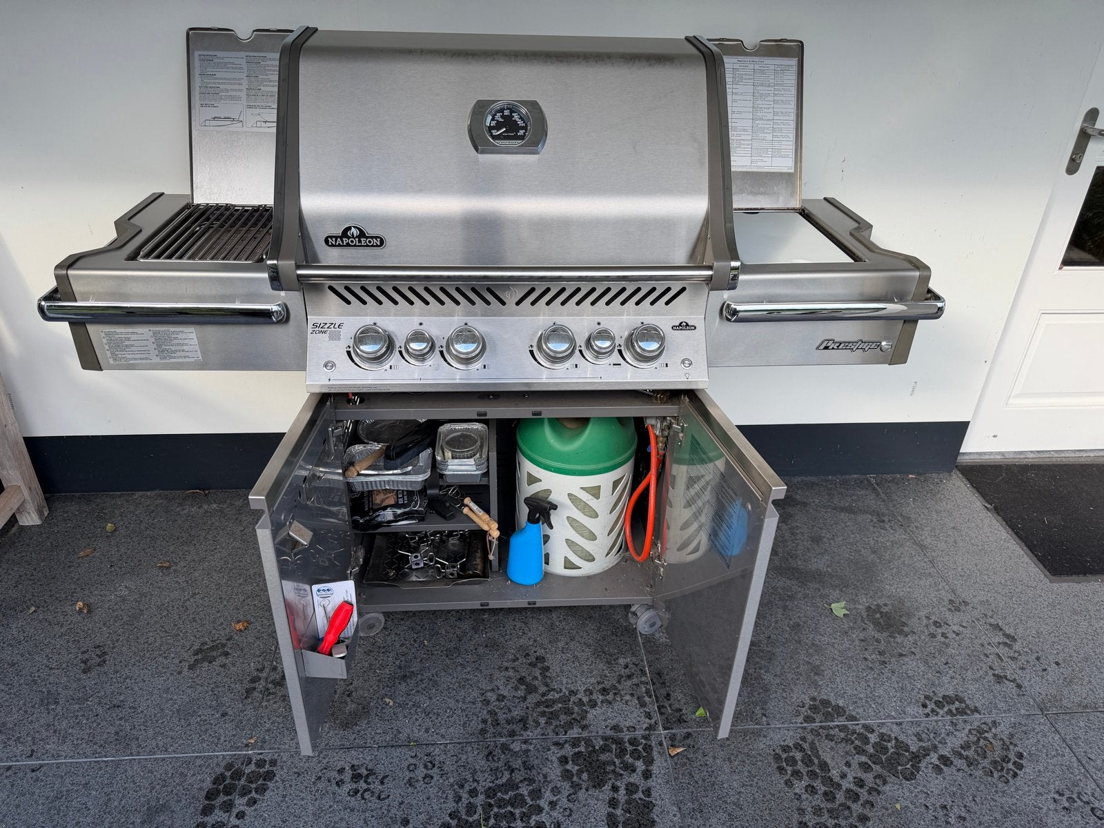 Napoleon Prestige 500 RVS Gasbarbecue met Hoes, Ophalen of Verzenden, Zo goed als nieuw