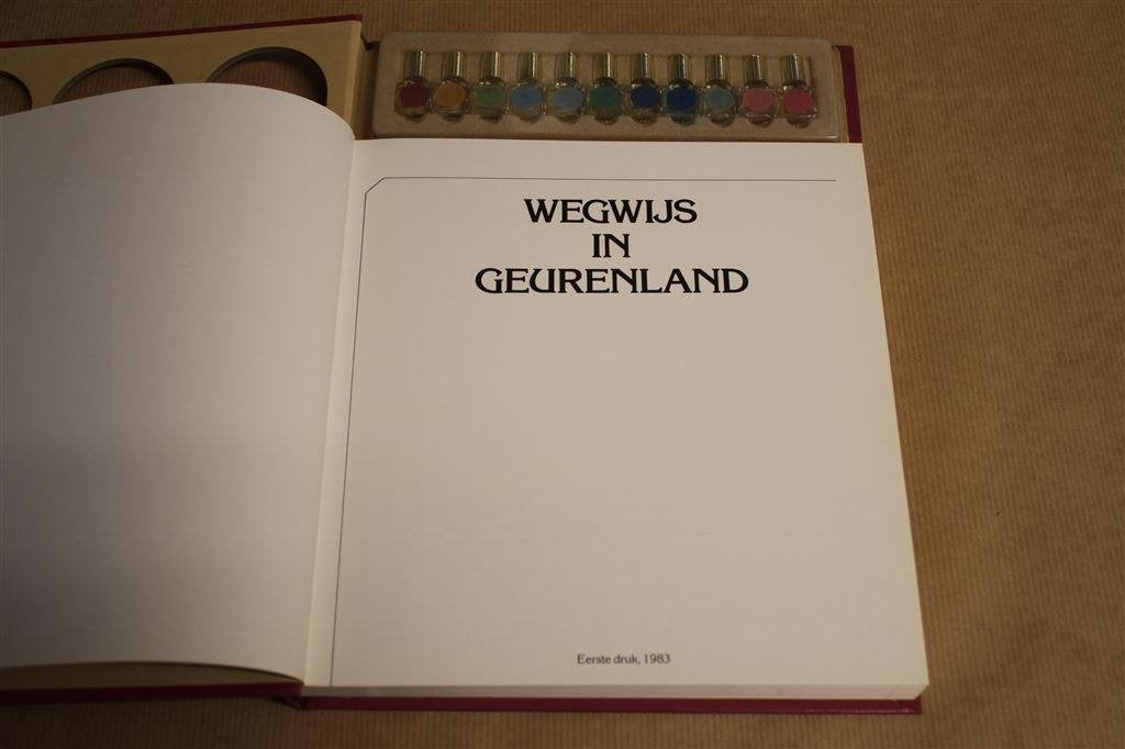 Wegwijs in geurenland. Geuren., Boeken, Ophalen of Verzenden, Gelezen