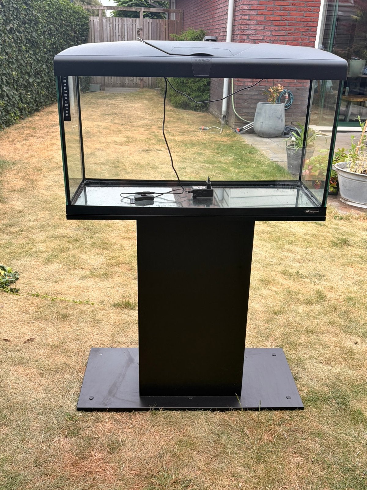 Ferplast Capri 80 aquarium 100L met bijhorend meubel, Ophalen, Verwarming, Gebruikt, Overige merken